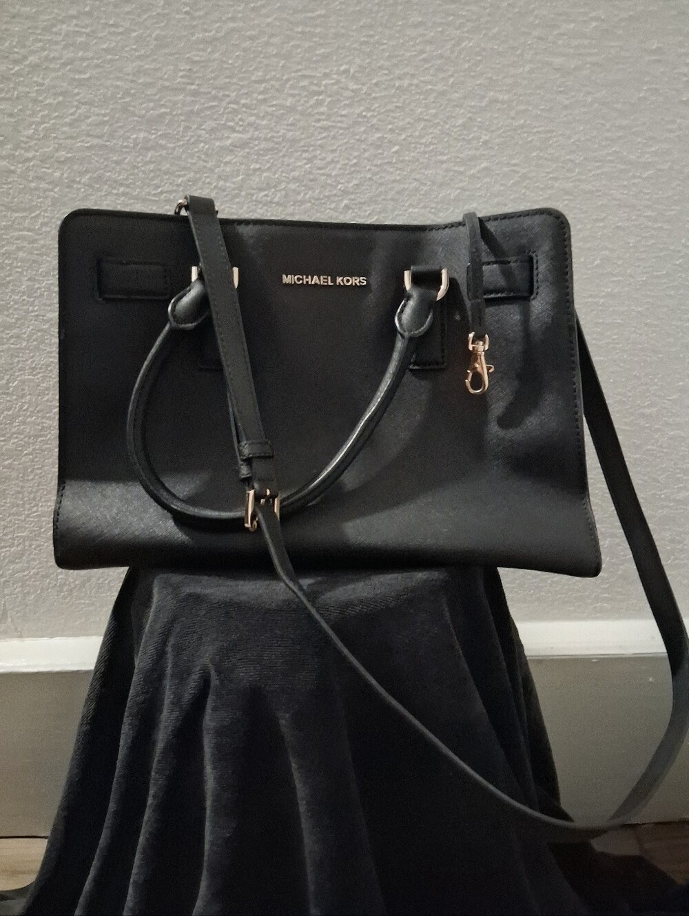 MICHAEL KORS Black Saffiano Leather Satchel with Removable Strap